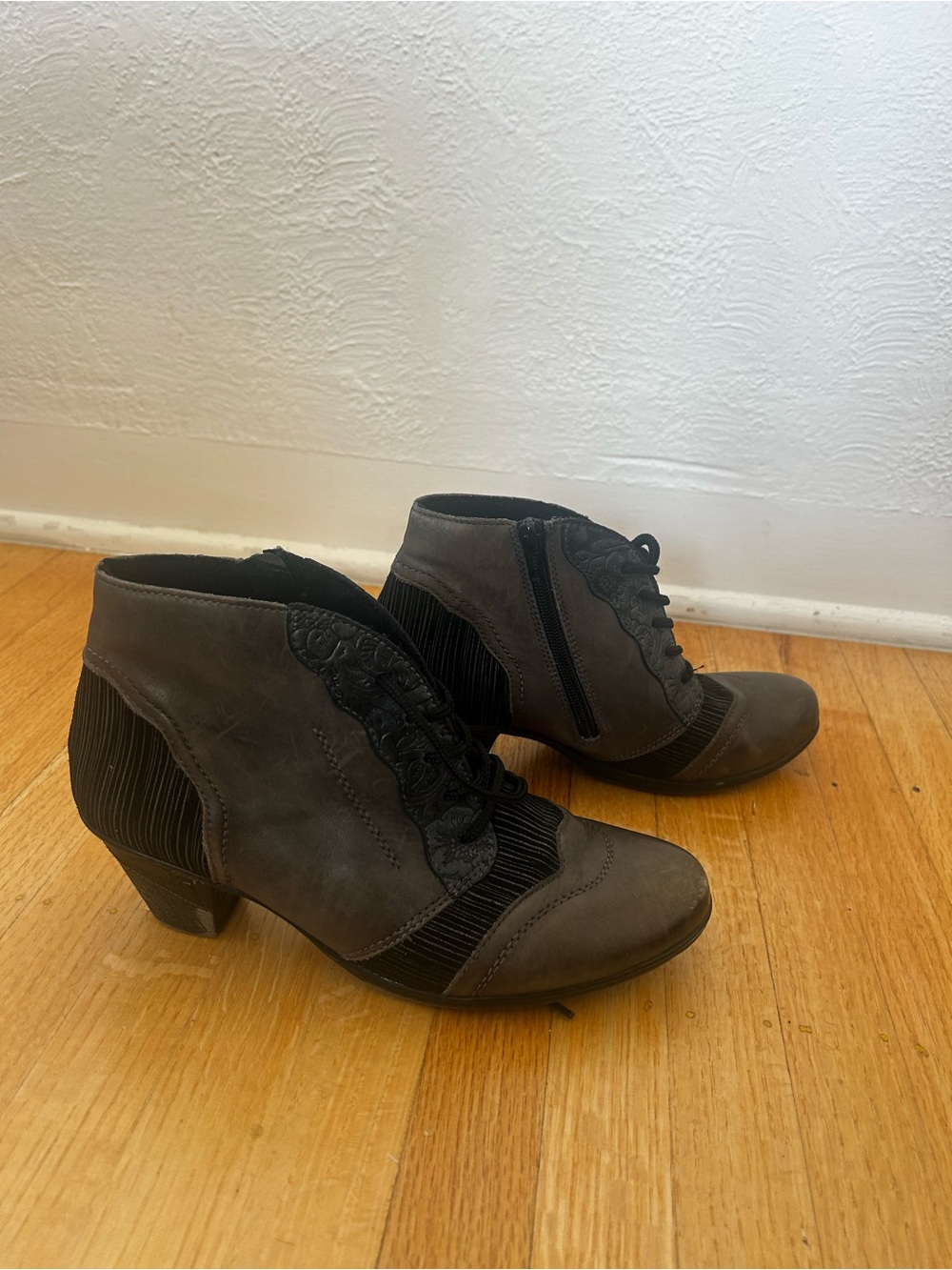 Remonte Gray Lace-Up Ankle Booties with Decorative Overlay